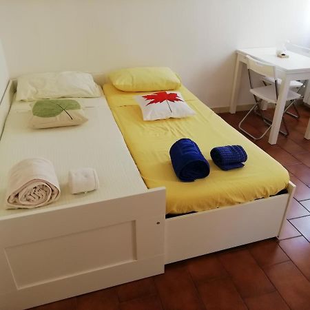 Over The Rainbow - Cozy Studio In The Centre Of Ferrara 아파트 외부 사진